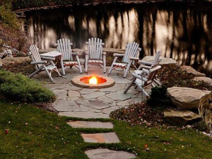 20 Beautiful Outdoor Fire Pit Ideas