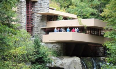 Top 16 Frank Lloyd Wright Houses You Can Tour | Incollect Modern Log ...